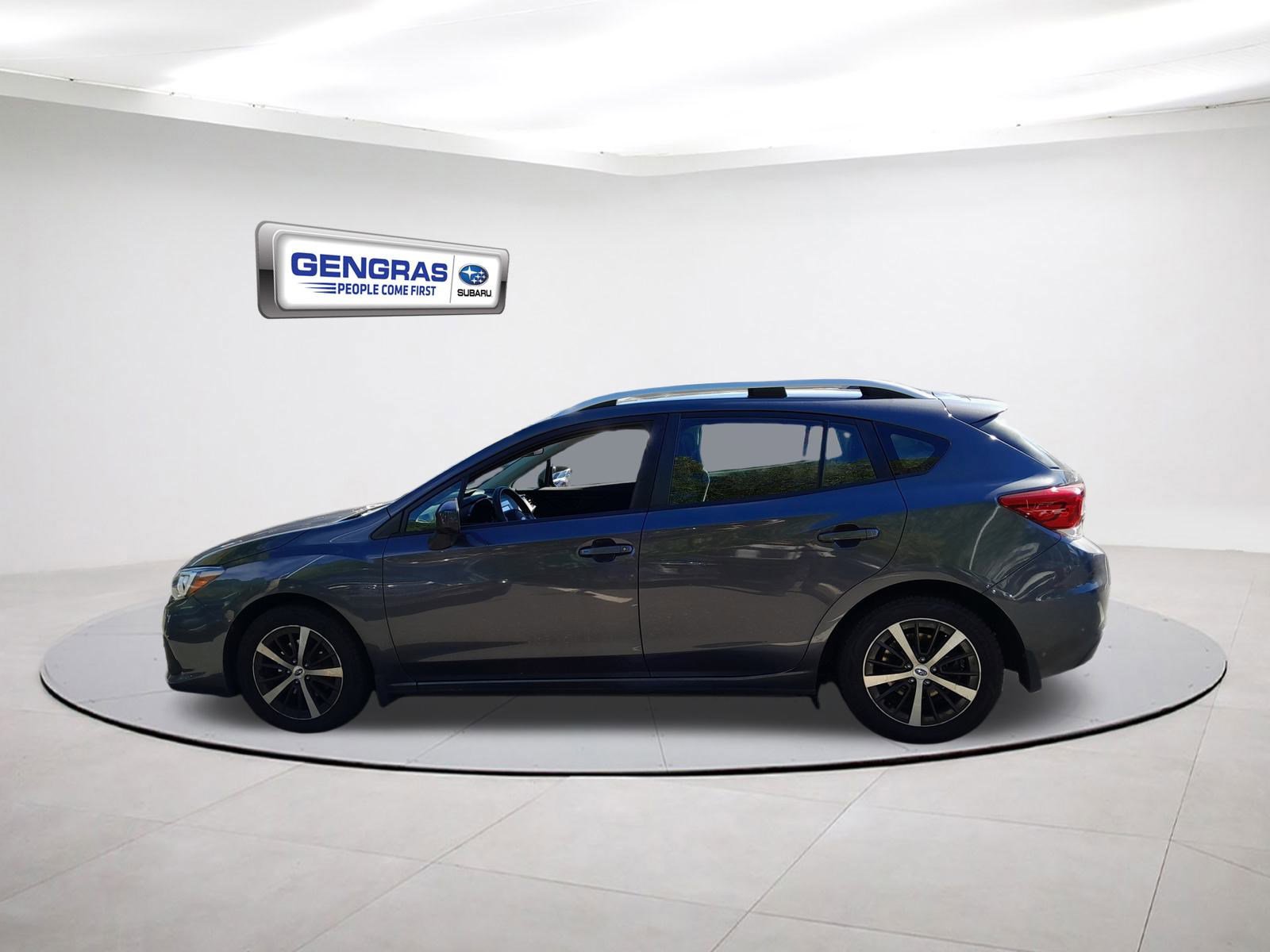 2023 Subaru Impreza Premium photo 4