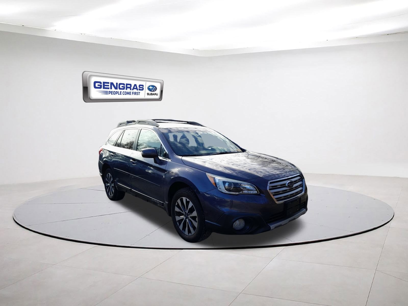 2015 Subaru Outback Limited's photo