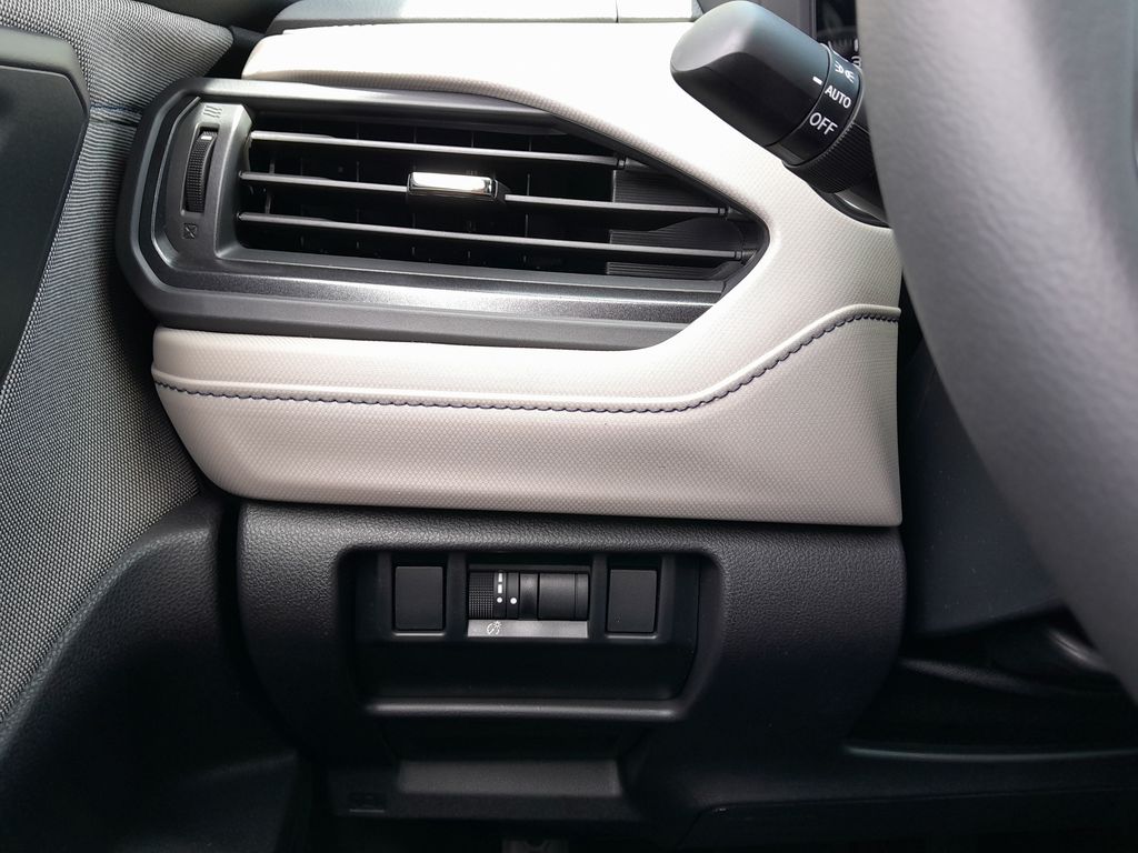 2026 Subaru Forester Premium - Photo 10