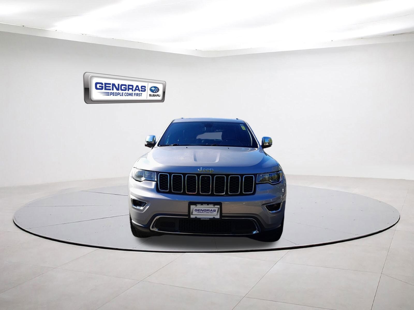 2020 Jeep Grand Cherokee Limited photo 2