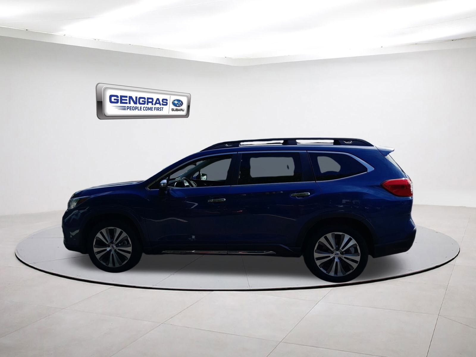 2022 Subaru Ascent Touring photo 4