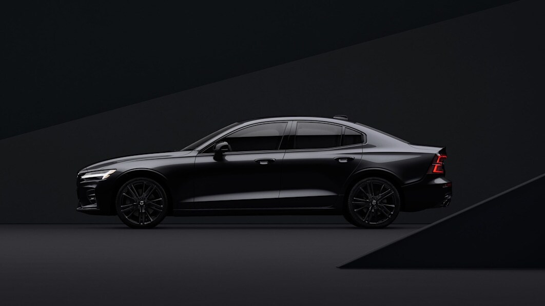 294917_Volvo_S60_Black_Edition.jpeg