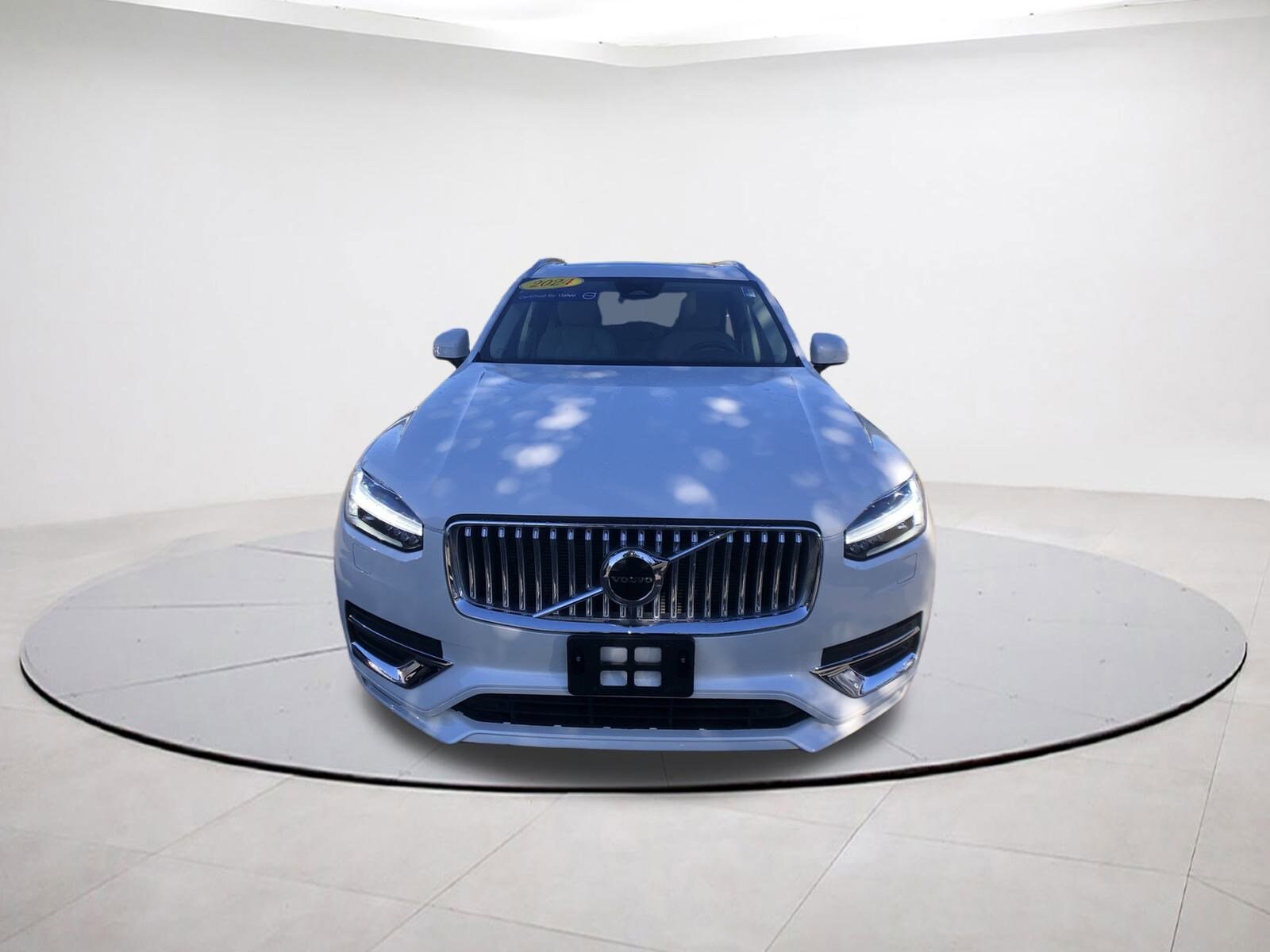 2024 Volvo XC90 B5 Core photo 2