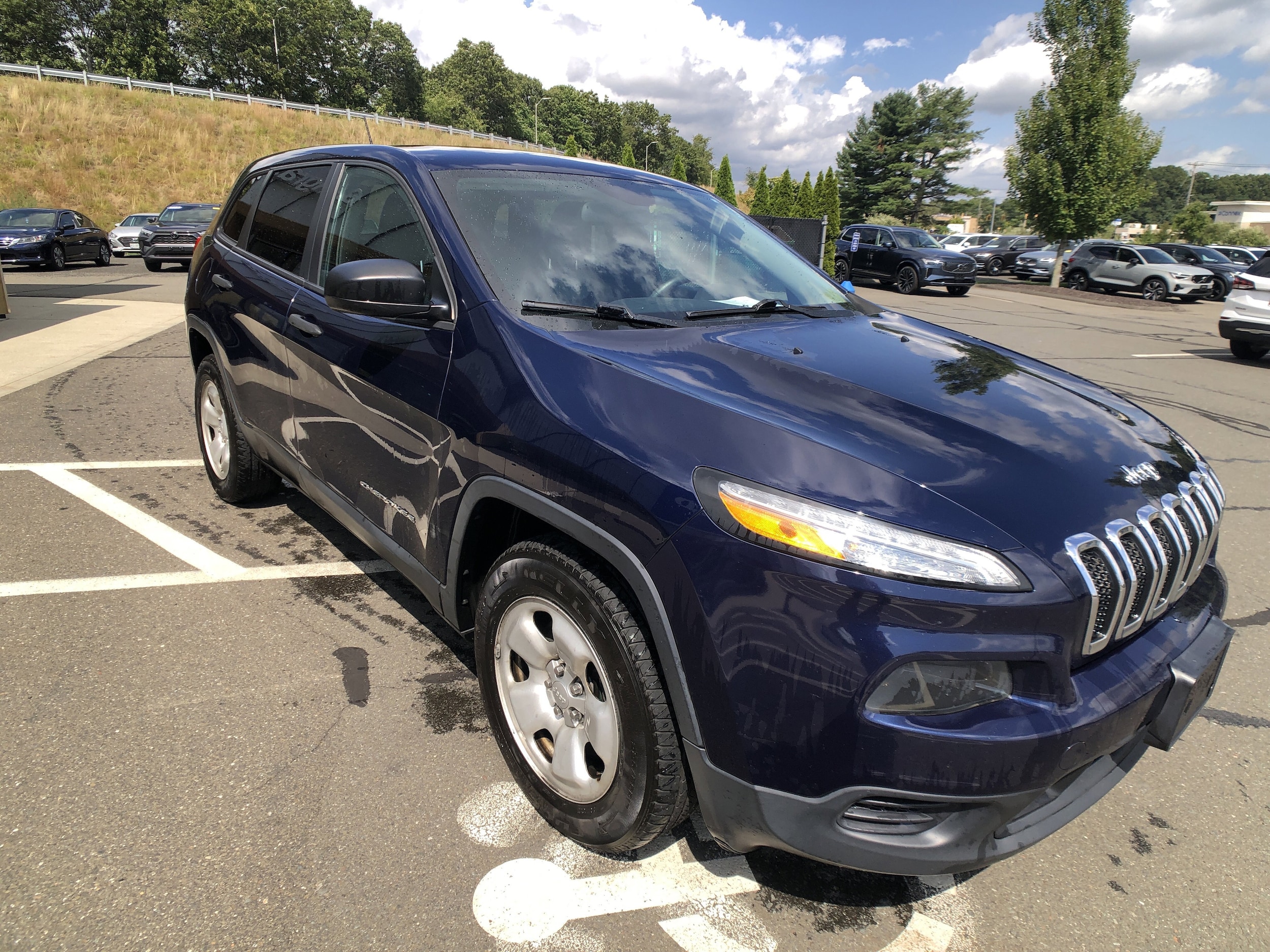 2014 Jeep Cherokee SUV 