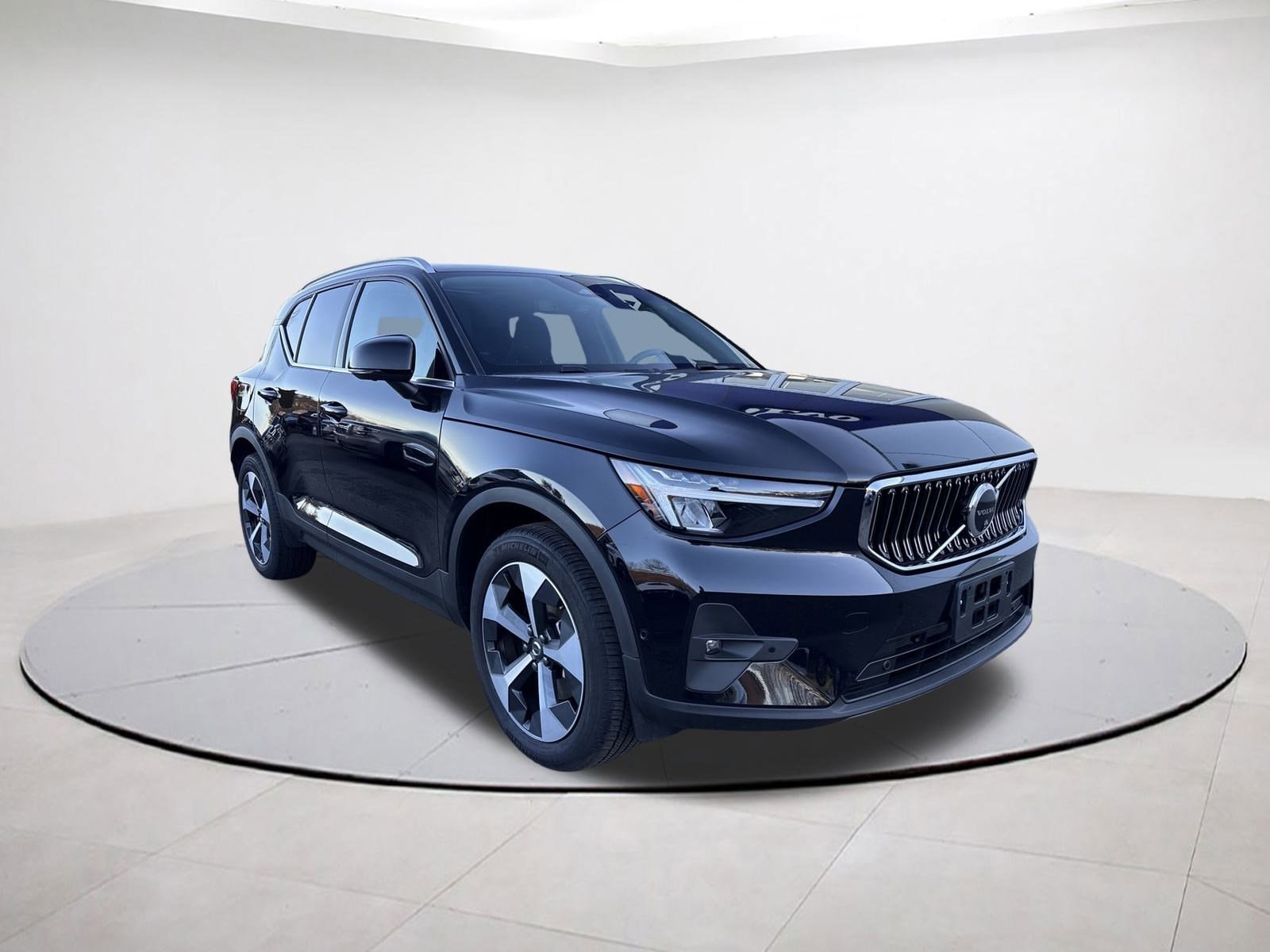 2025 Volvo XC40 Plus's photo