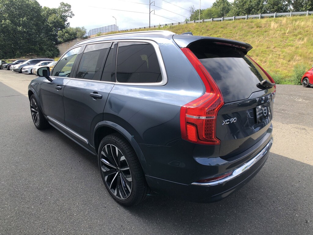 Used 2024 Volvo XC90 plug-in hybrid T8 Ultimate Bright 7-Seater SUV