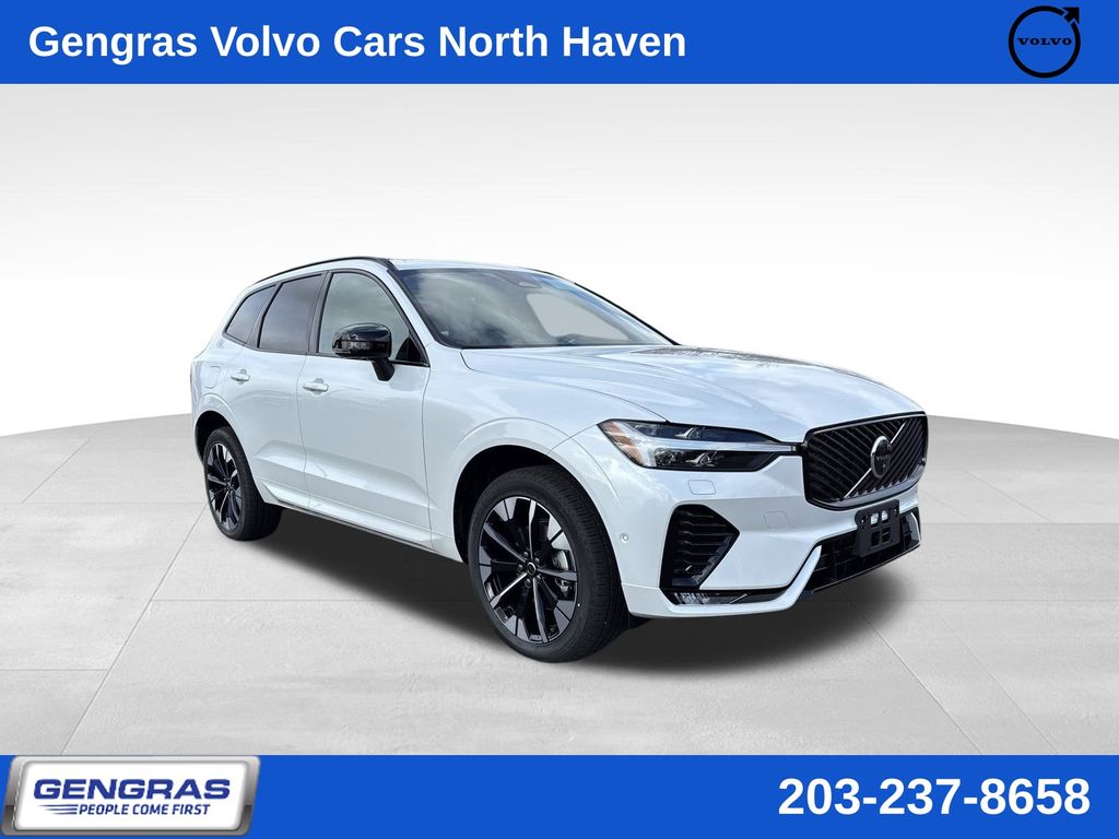 2026 Volvo XC60 Plus