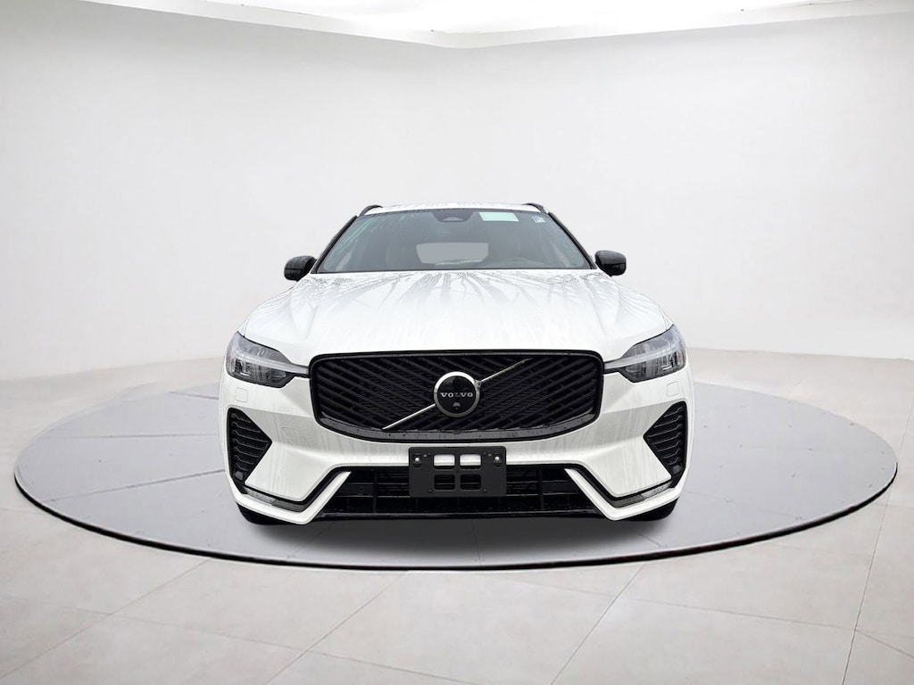 New 2026 Volvo XC60 B5 Plus SUV