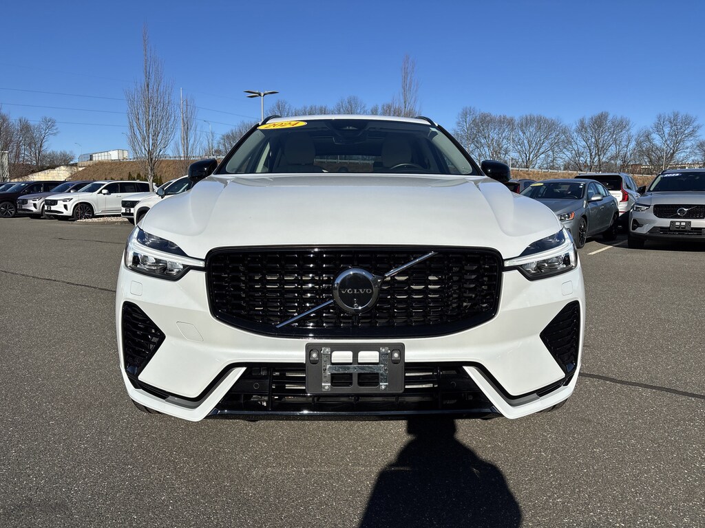 Certified 2024 Volvo XC60 plug-in hybrid T8 Ultimate Dark SUV