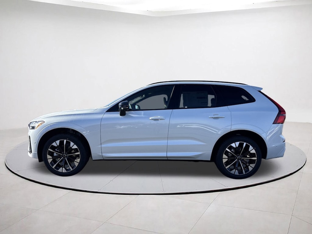 New 2026 Volvo XC60 B5 Plus SUV