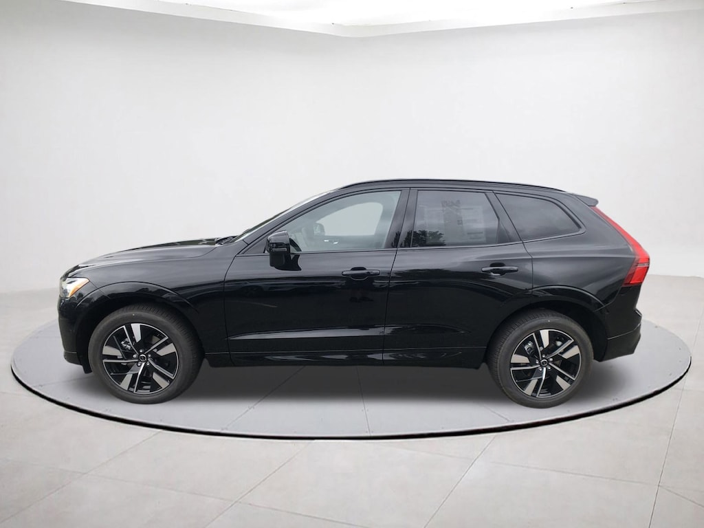 New 2026 Volvo XC60 B5 Plus SUV