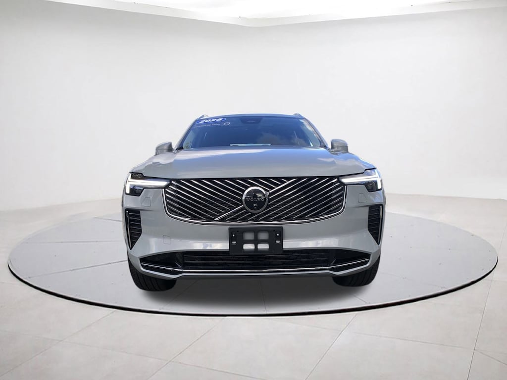 Certified 2025 Volvo XC90 B6 (2025.5) Plus 7-Seater SUV