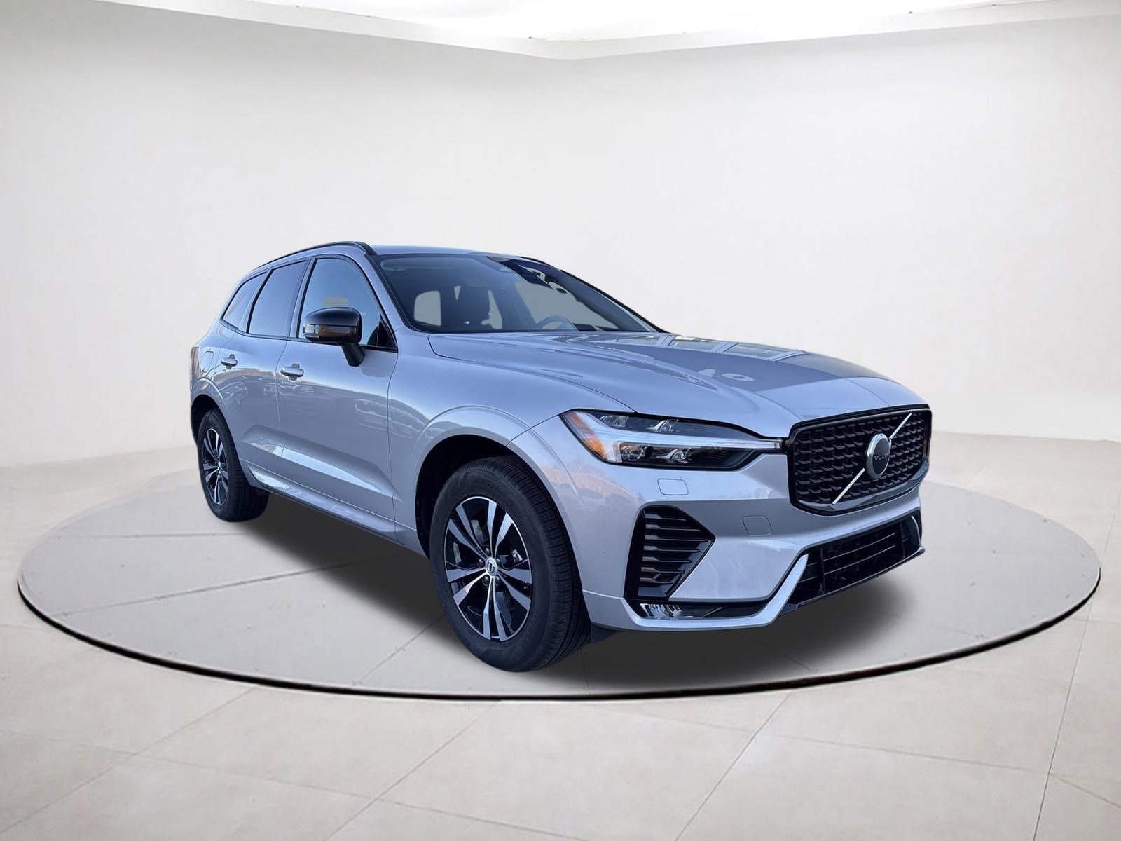 2025 Volvo XC60 Core's photo