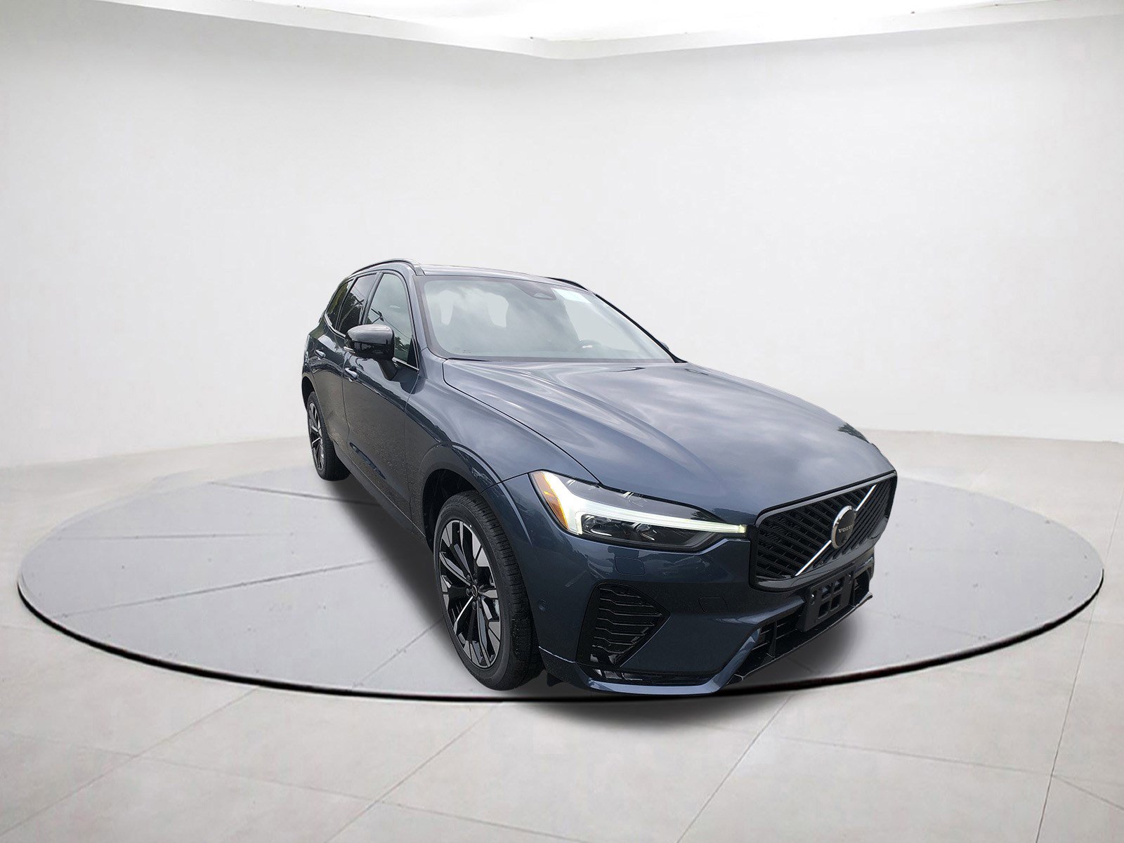 2026 Volvo XC60 SUV 