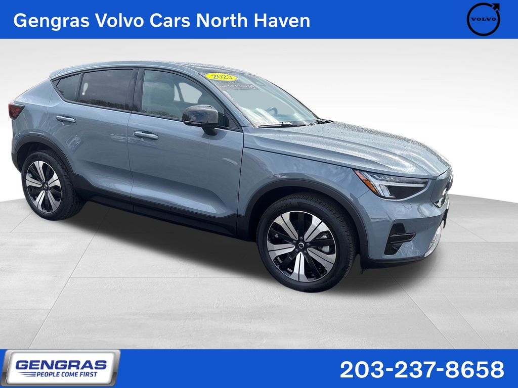 2023 Volvo C40 P8 Recharge Core AWD's photo