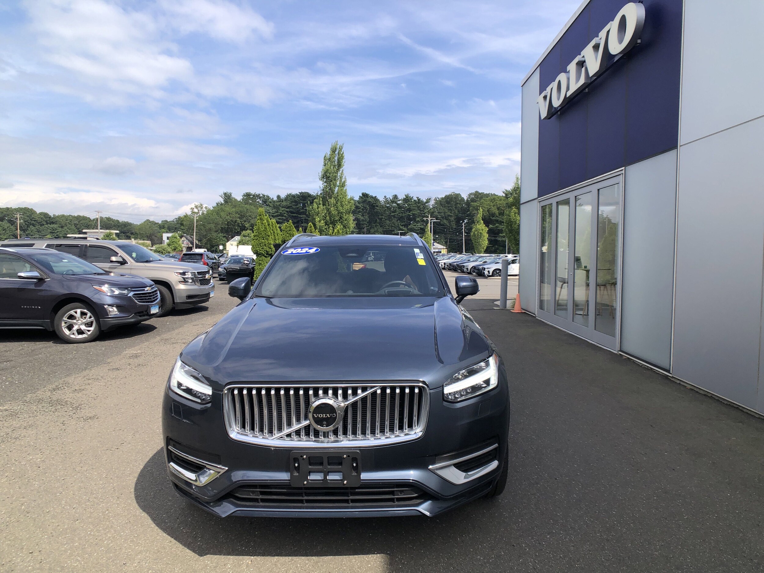 2024 Volvo XC90 Recharge Ultimate AWD photo 2