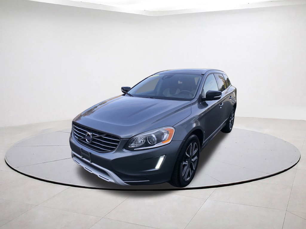 Used 2017 Volvo XC60 T5 AWD Dynamic SUV