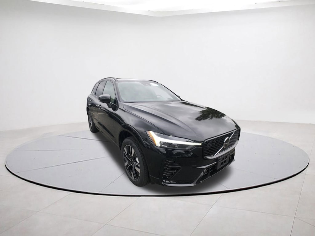 New 2026 Volvo XC60 B5 Plus SUV