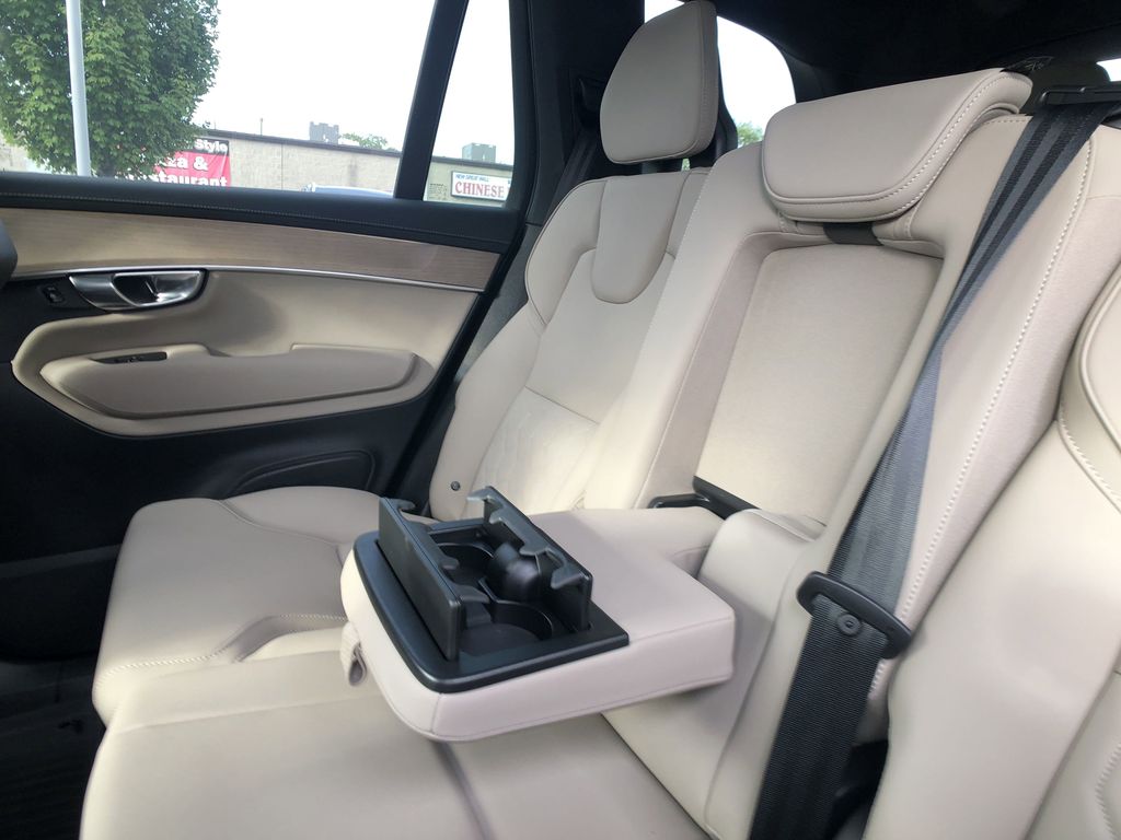 2026 Volvo XC90 Plus - Photo 39