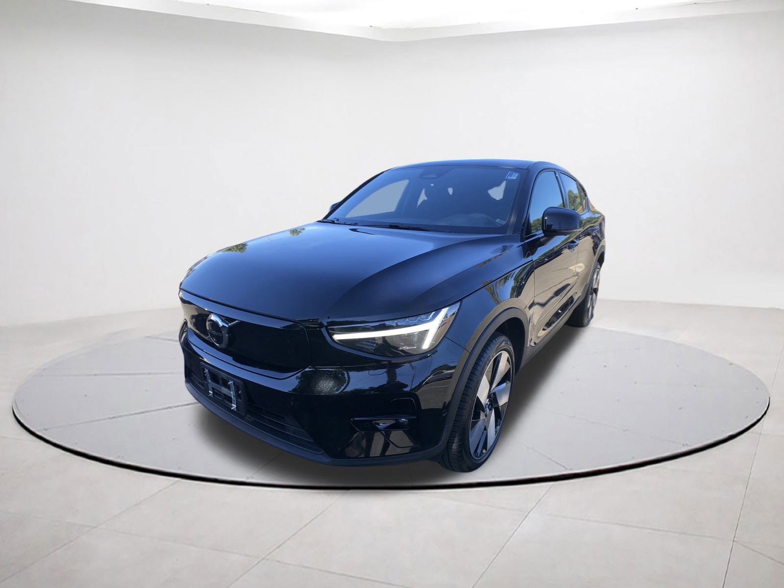2023 Volvo C40 Recharge Ultimate photo 3