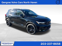 2026 Volvo XC40 B5 Ultra Black Edition AWD SUV