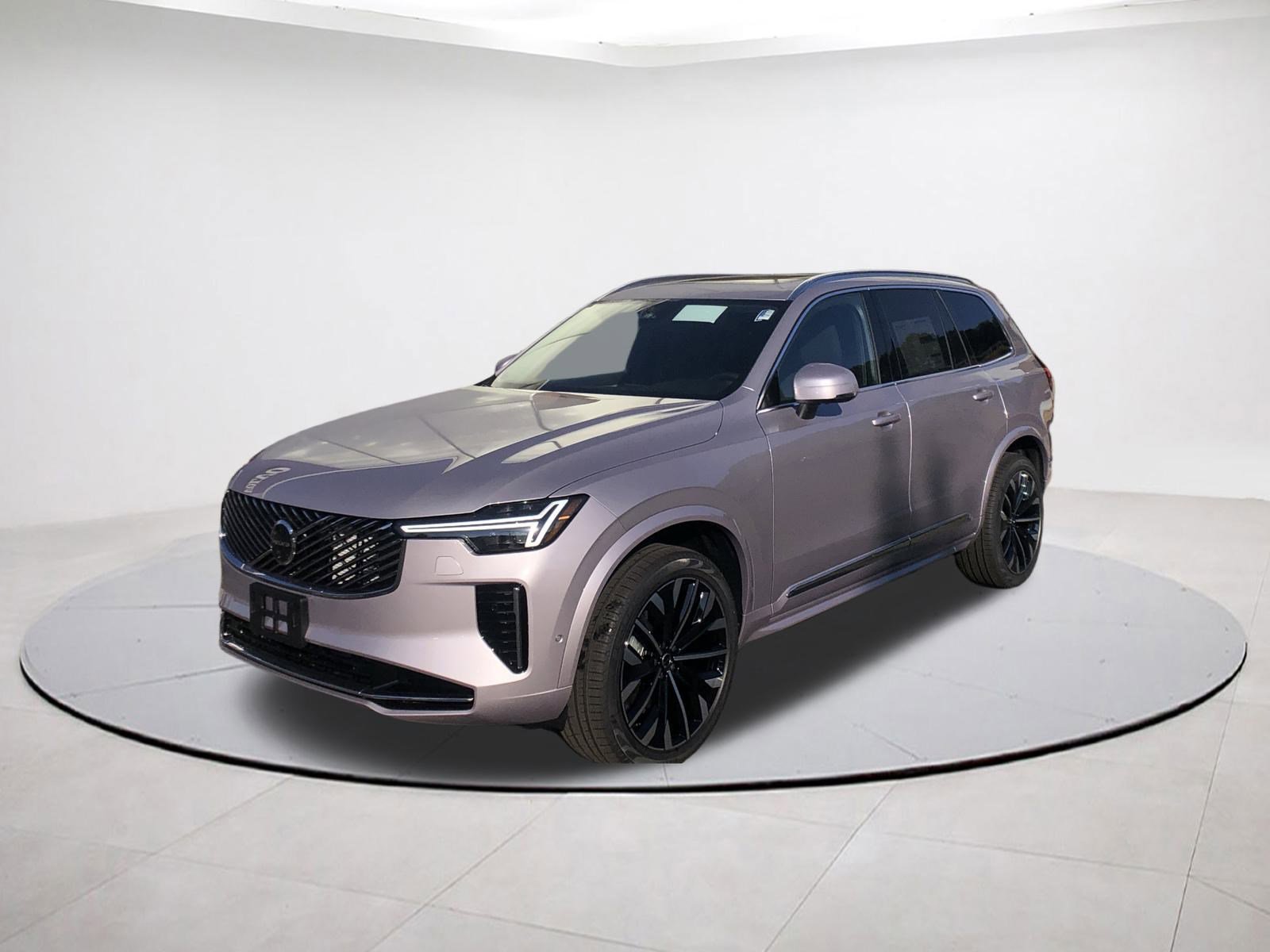 2026 Volvo XC90 B5 Plus photo 3