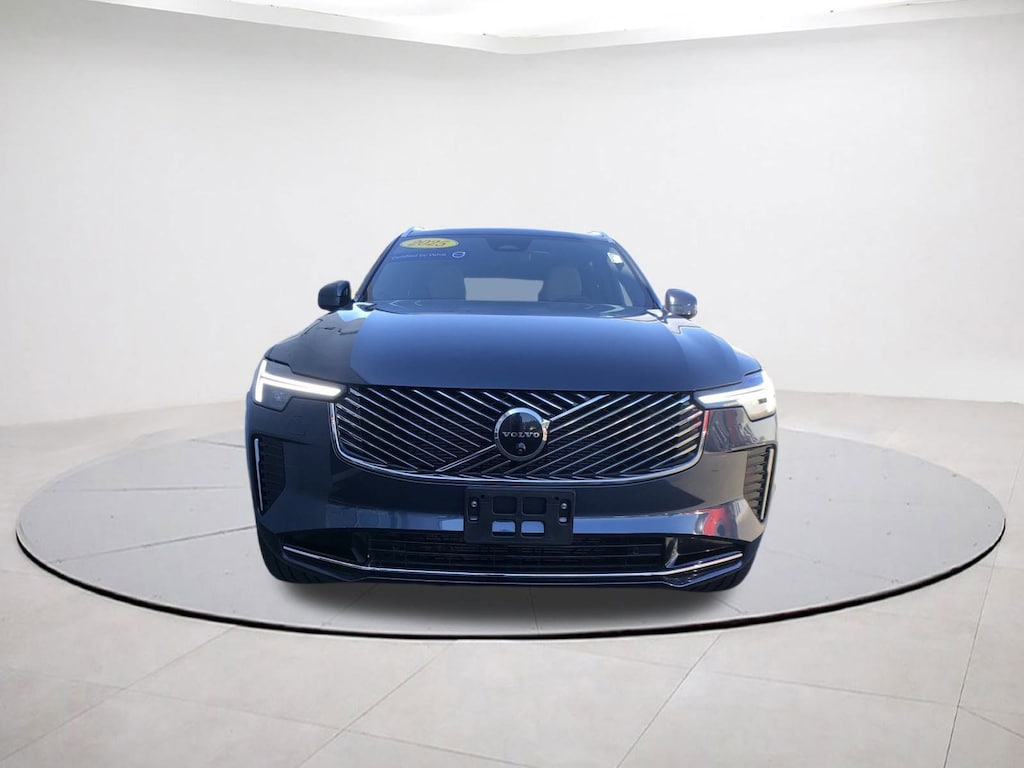 Certified 2025 Volvo XC90 B6 (2025.5) Plus 7-Seater SUV