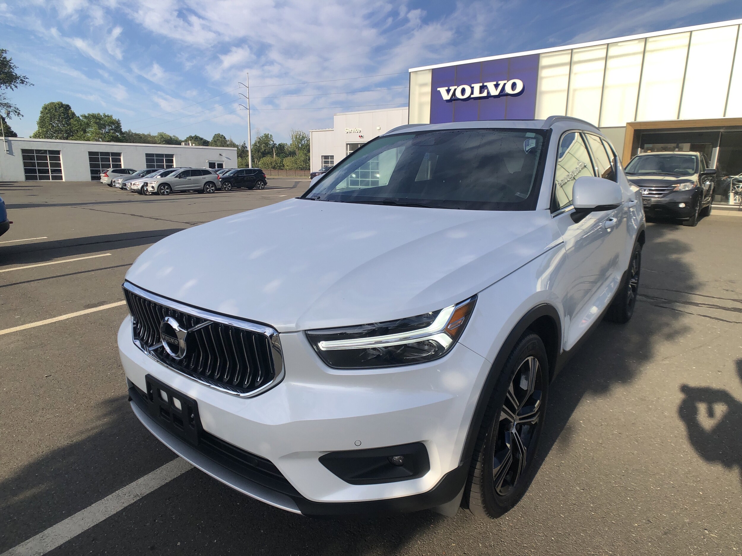 2020 Volvo XC40 T5 Inscription photo 2