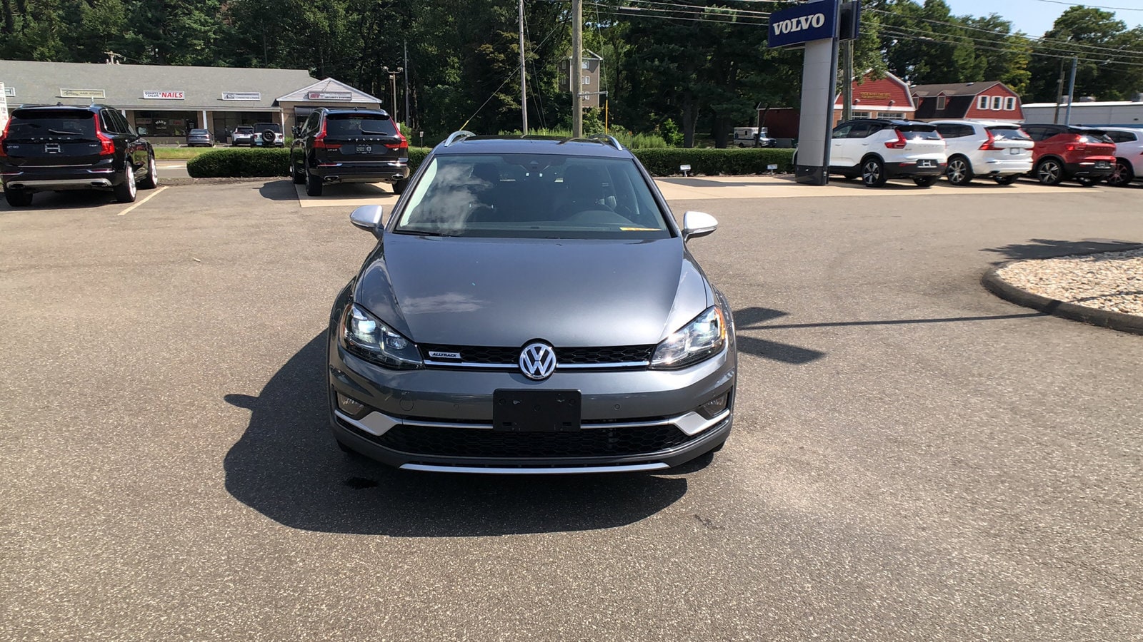 Used 2019 Volkswagen Golf Alltrack Alltrack SEL with VIN 3VWH17AU4KM523710 for sale in North Haven, CT