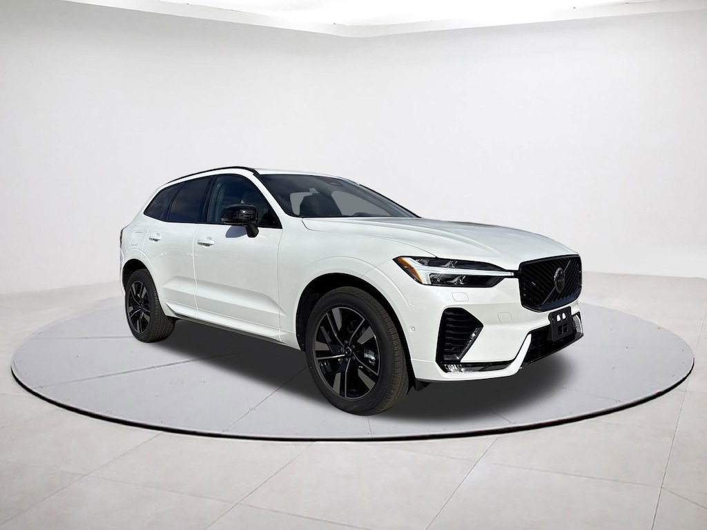 New 2026 Volvo XC60 B5 Plus SUV