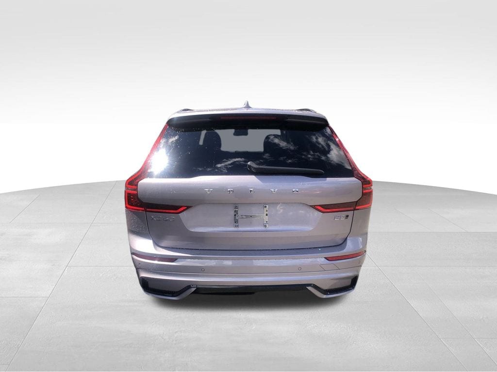 2026 Volvo XC60 Plus - Photo 6