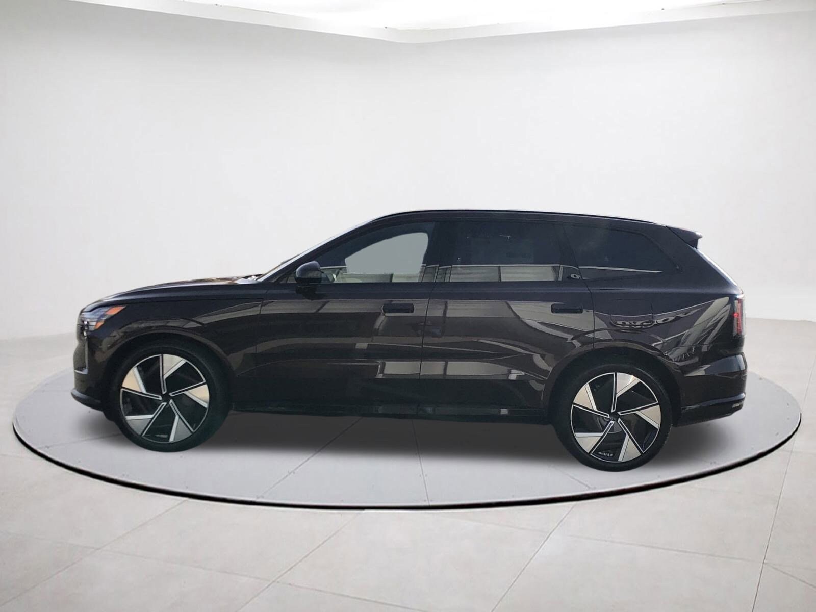 2025 Volvo EX90 Twin Motor Performance Ultra photo 4