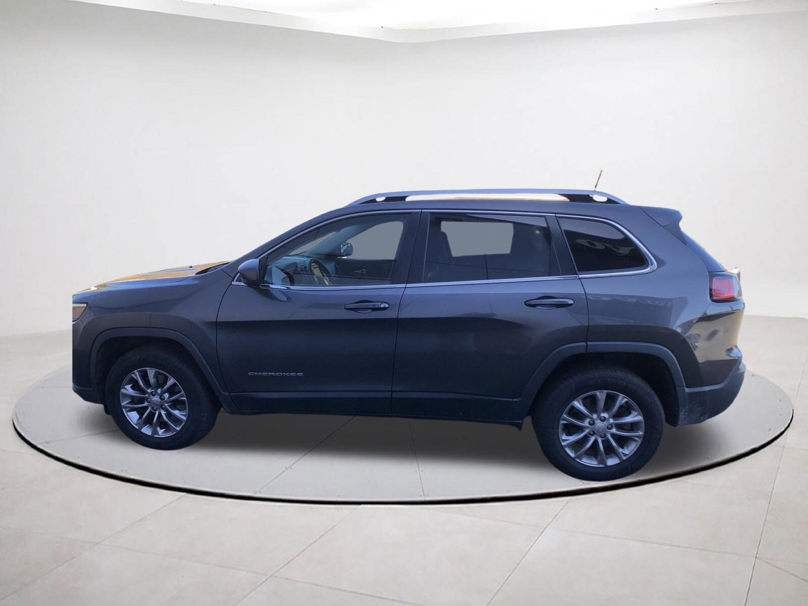 2020 Jeep Cherokee Latitude photo 4