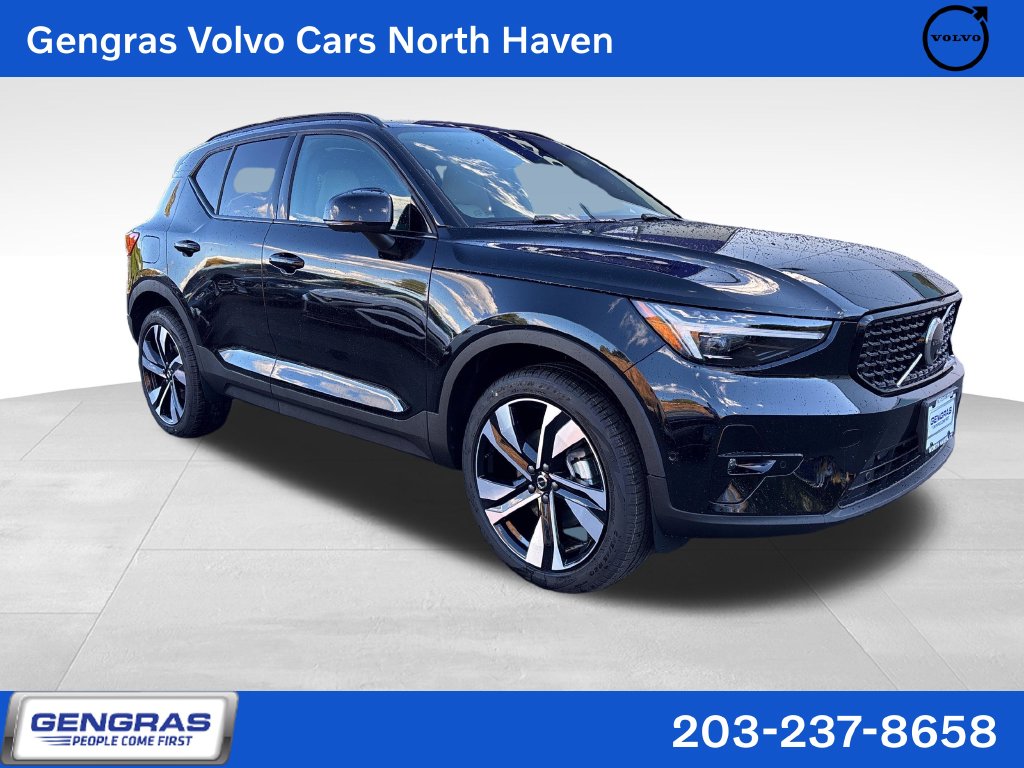 2026 Volvo XC40 B5 Ultra AWD SUV
