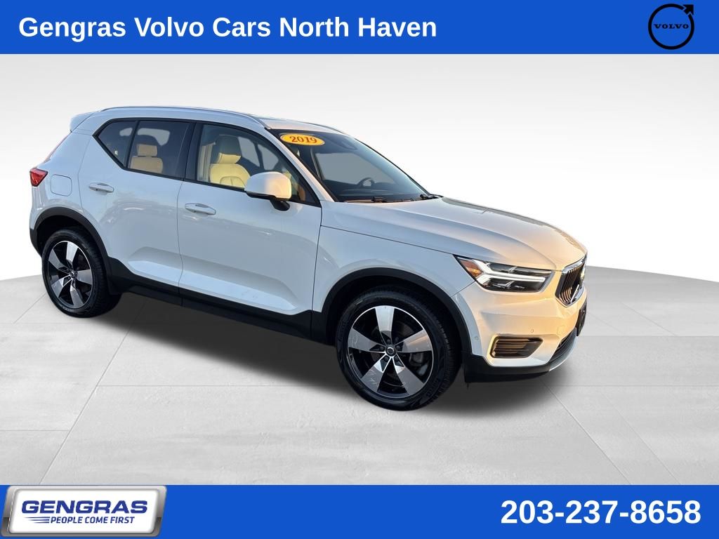 2019 Volvo XC40 SUV 
