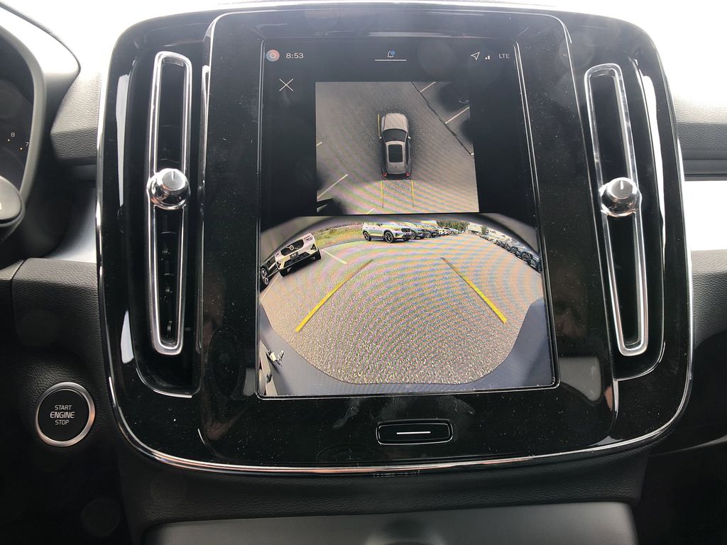 2026 Volvo XC40 Ultra Black Edition - Photo 28