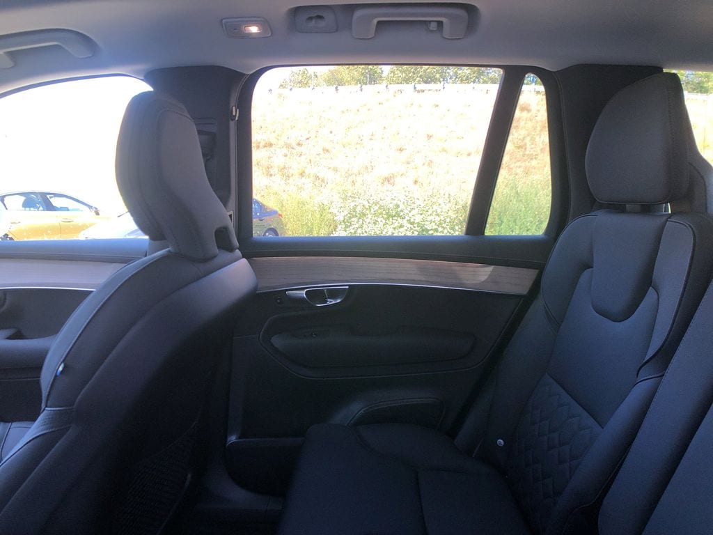 2026 Volvo XC90 Plus - Photo 26