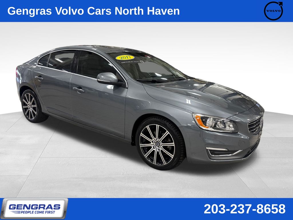 2017 Volvo S60 T5 AWD Inscription's photo
