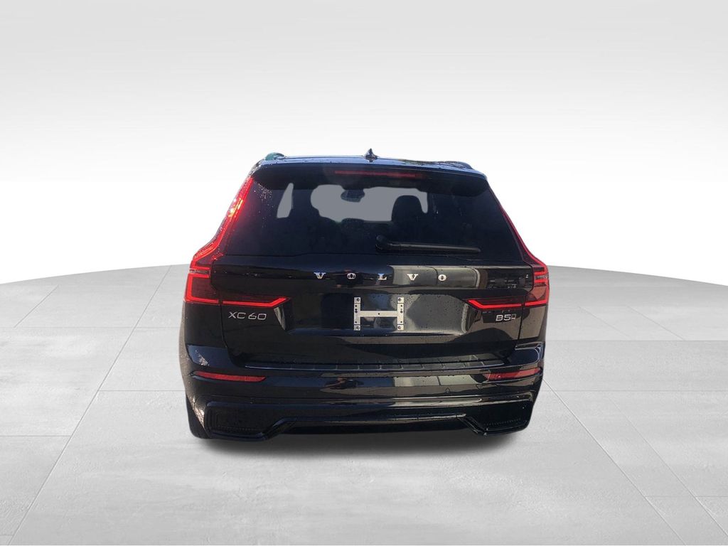 2026 Volvo XC60 Plus - Photo 6