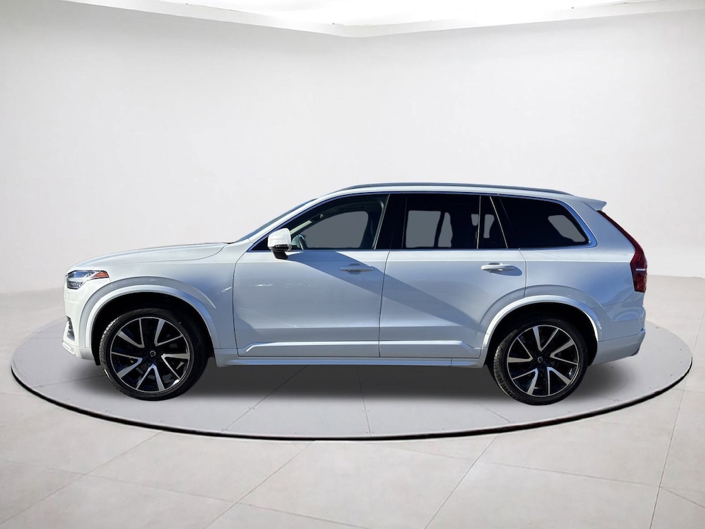 Used 2021 Volvo XC90 T6 Momentum 7 Passenger SUV