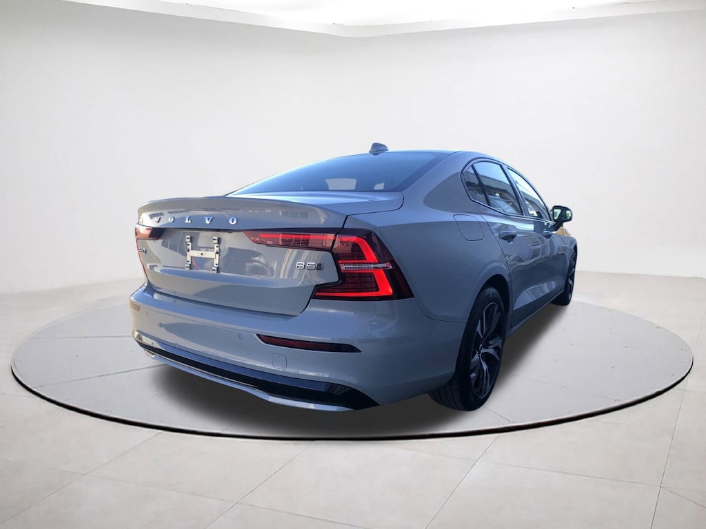 Certified 2025 Volvo S60 B5 Core Sedan