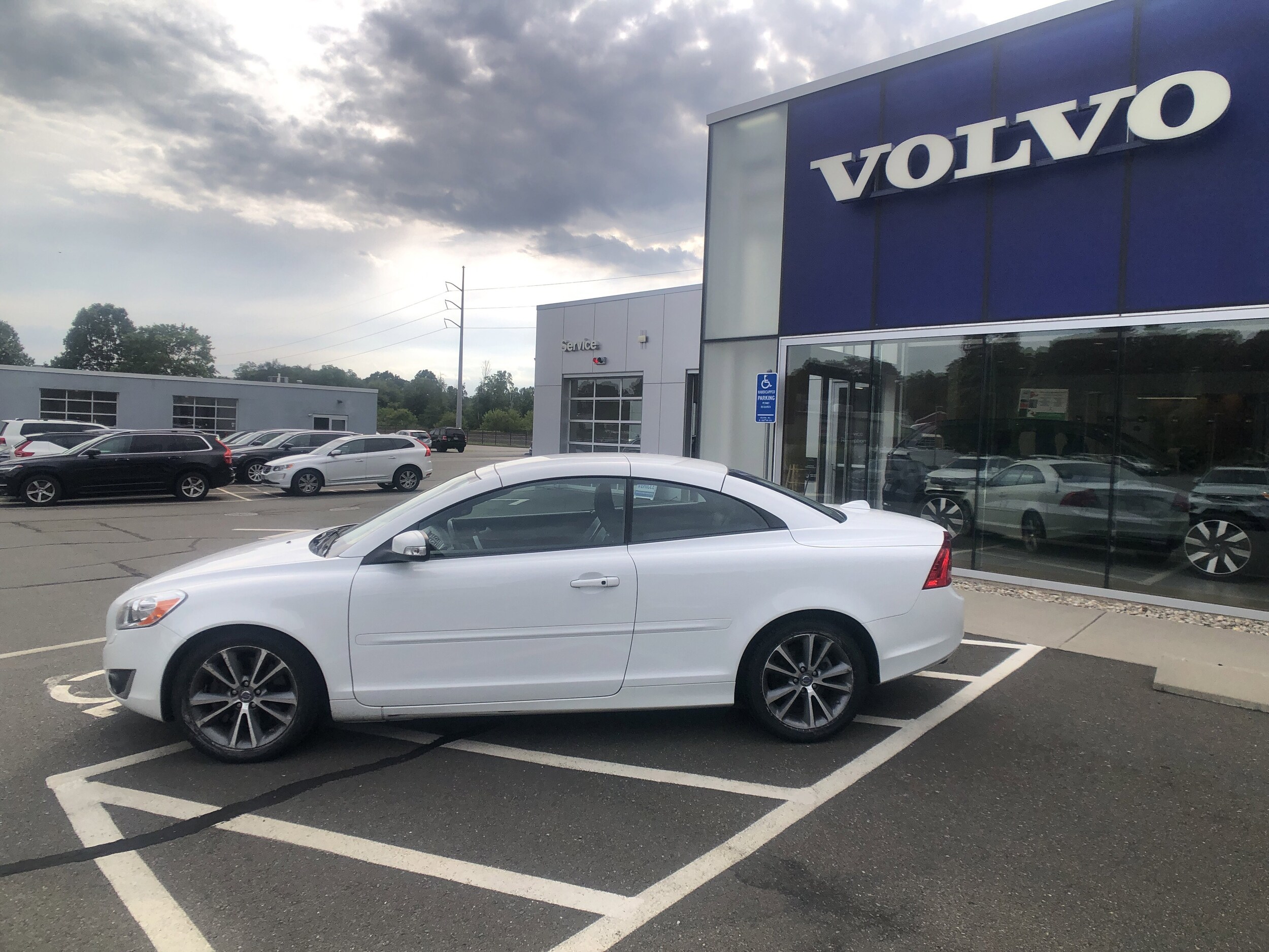 2013 Volvo C70 T5 photo 2