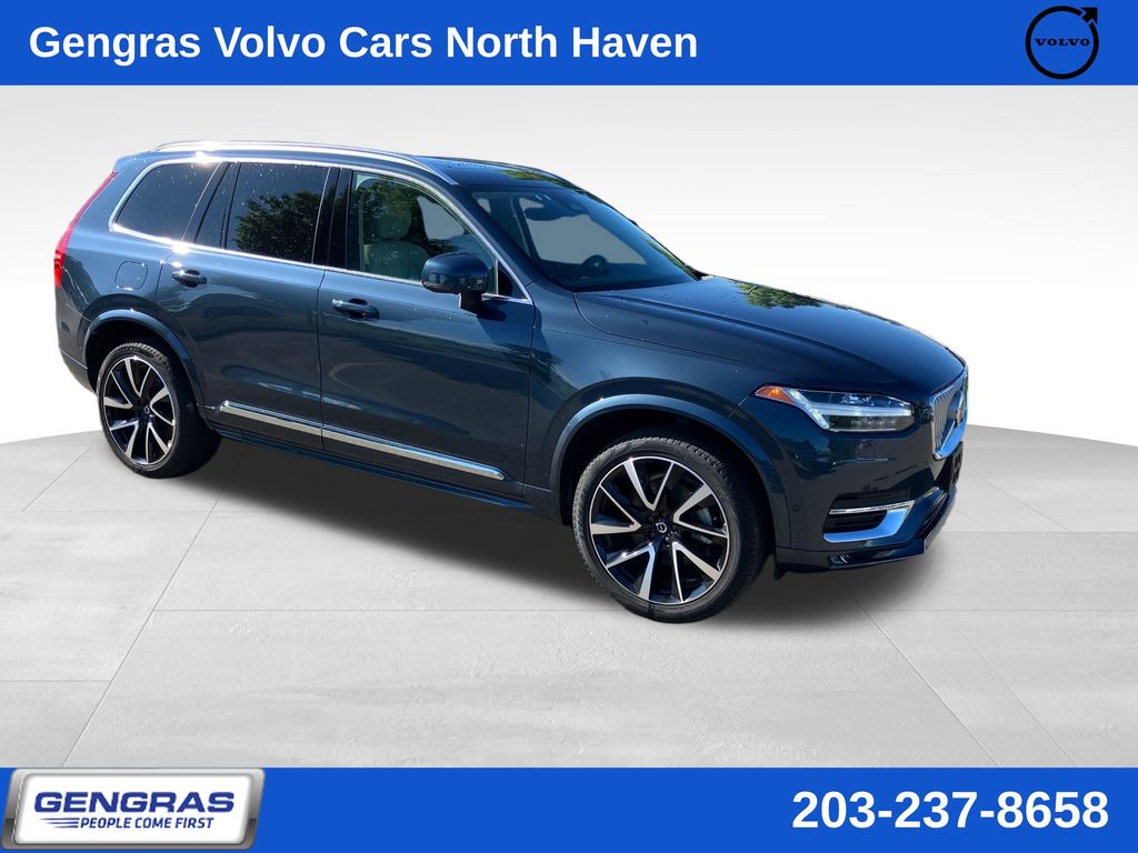 2024 Volvo XC90 B5 Plus Bright theme 4WD's photo