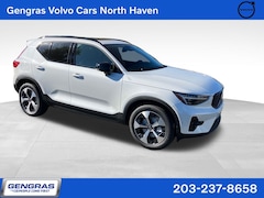 2026 Volvo XC40 B5 Plus AWD SUV