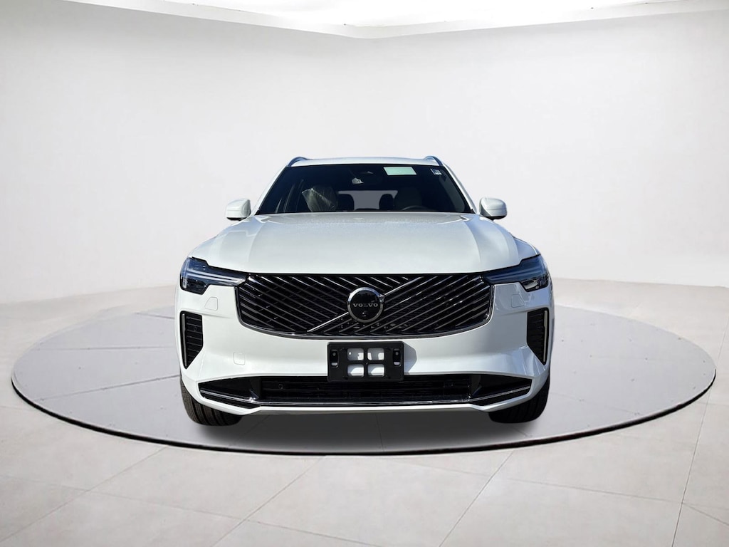 New 2026 Volvo XC90 B6 Plus 7-Seater SUV