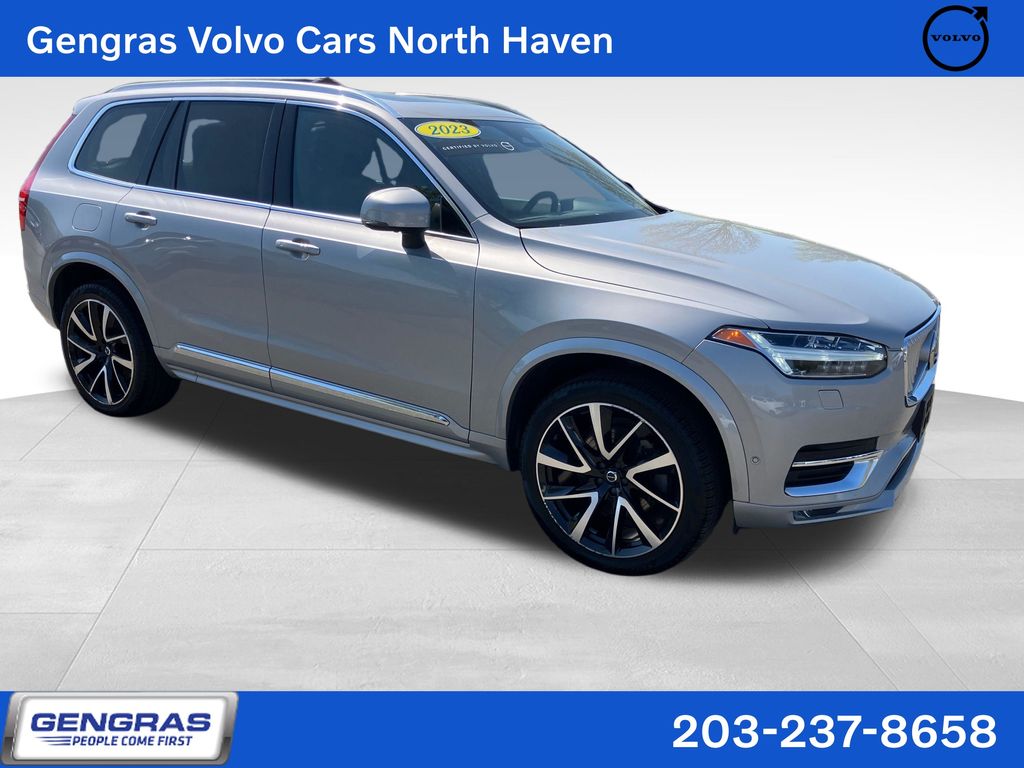 2023 Volvo XC90 SUV 