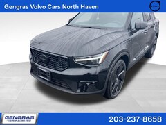 New 2026 Volvo XC40 B5 Ultra Black Edition SUV YV4L12UD8T2747886 for sale Hartford, CT