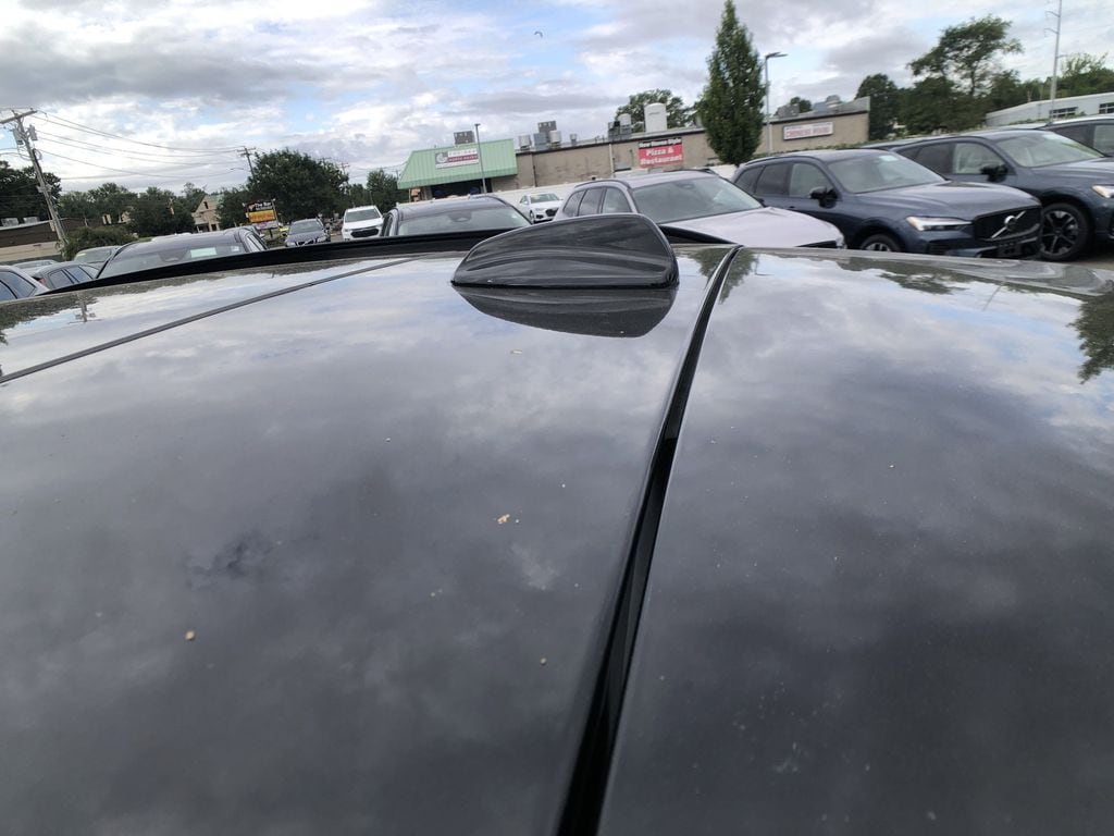 2026 Volvo XC40 Ultra Black Edition - Photo 14