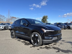 2026 Volvo EX30 Twin Motor Plus AWD SUV