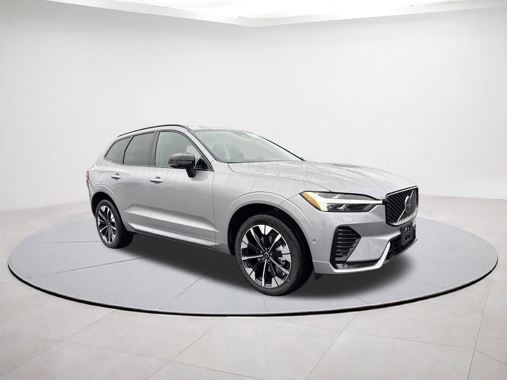 New 2026 Volvo XC60 B5 Plus SUV